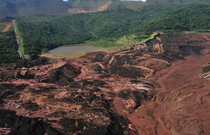 Tr S Barragens Da Vale Em Mg Est O Em N Vel M Ximo De Alerta Brasil