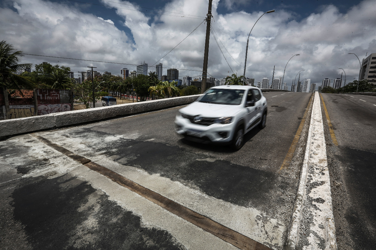 Prefeitura Do Recife Realiza Obras No Viaduto Da Avenida Norte Local