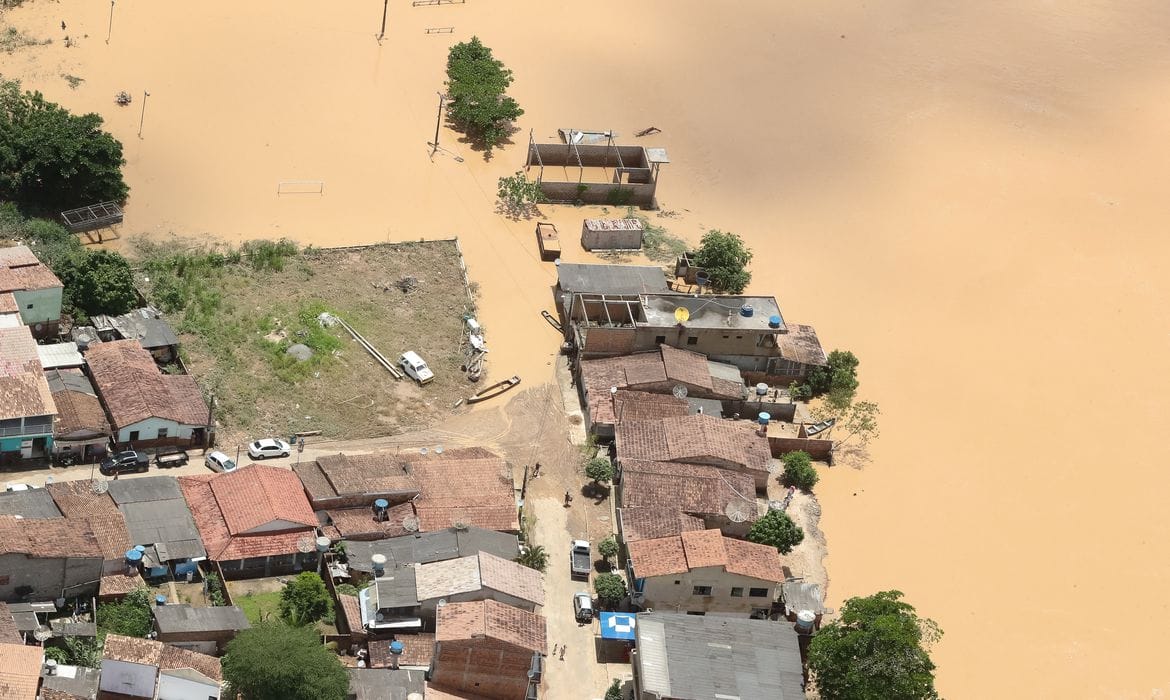 Cidades Baianas Atingidas Pelas Chuvas Recebem Hoje Novos Recursos