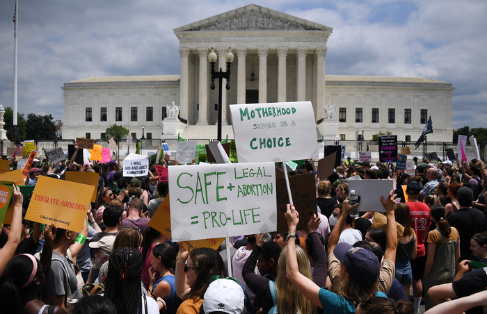 Suprema Corte Dos EUA Revoga Direito Constitucional Ao Aborto Mundo