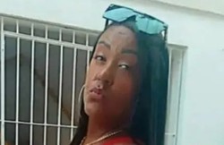  Mulher  assassinada a tiros no meio da rua em Olinda (Foto: Redes Sociais )