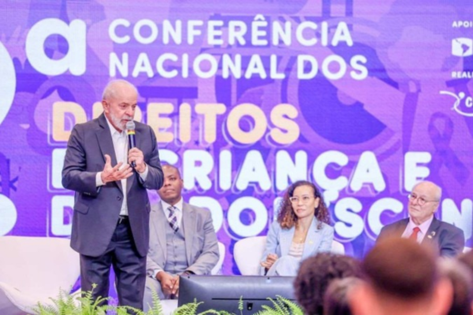 Para Lula, apesar de ter sido eleito pelos 203 milhes de brasileiros, o presidente precisa priorizar os mais necessitados (crdito: Ricardo Stuckert)