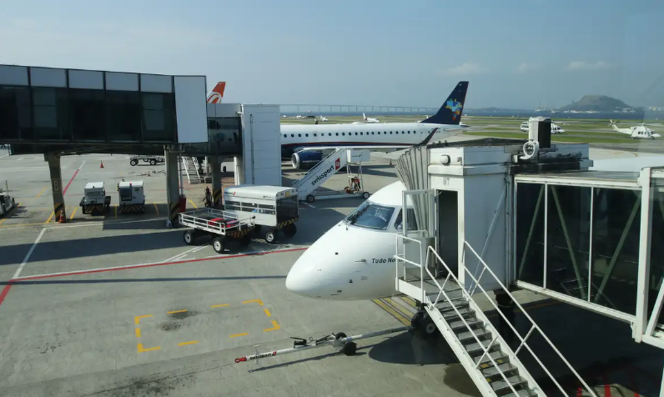 Em 2023, foram registradas 735 ocorrncias de passageiros indisciplinados em aeronaves e aeroportos, o maior volume desde 2019 (Foto: Fernando Frazo/Agncia Brasil )