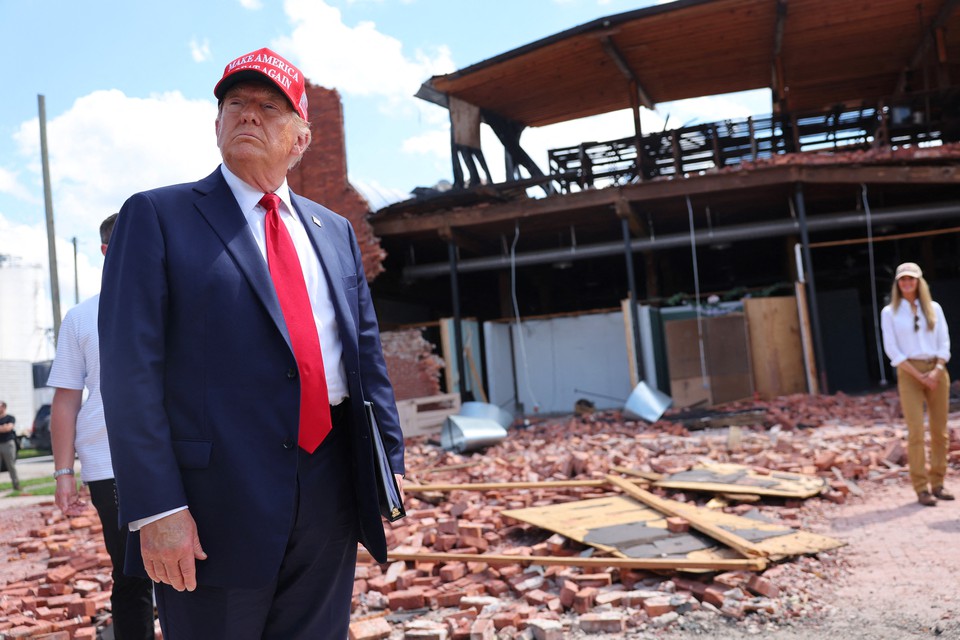 "O governo federal no est respondendo"  emergncia, disse Trump (foto: Michael M. Santiago / GETTY IMAGES NORTH AMERICA / Getty Images via AFP)