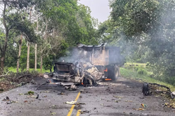 Caminho usado em um ataque atribudo a guerrilheiros do ELN contra uma base militar em Puerto Jordn 