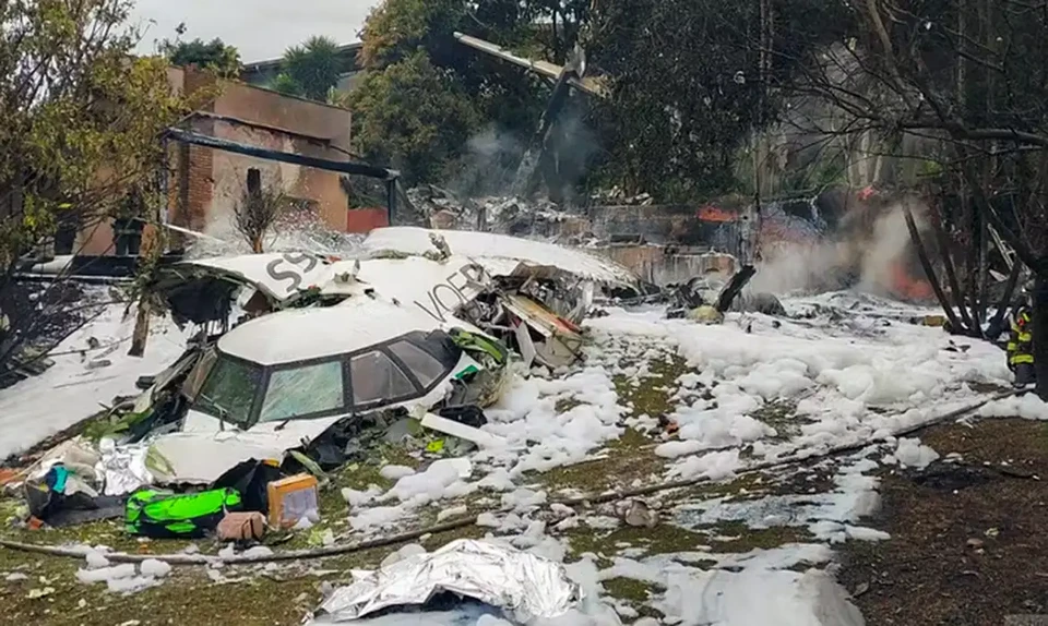 O avio matricula PS-VPB da Voepass caiu em Vinhedo, no interior de So Paulo (Foto: Divulgao/Secretaria de Segurana de So Paulo)