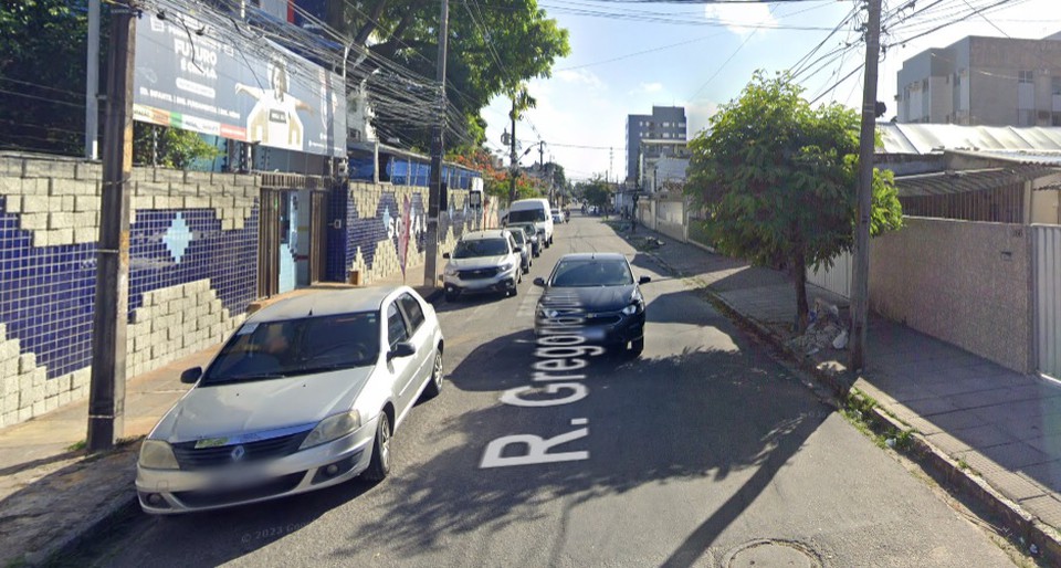 Ru gregrio Jnior fica na Zona Oeste do Recife  (Foto: Google Maps)