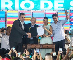 Lula, Silvio Costa Filho e Raquel Lyra anunciam repasse de R$ 327,4 milhes para concluso de obras e expanso do porto de Suape (Foto: Divulgao)