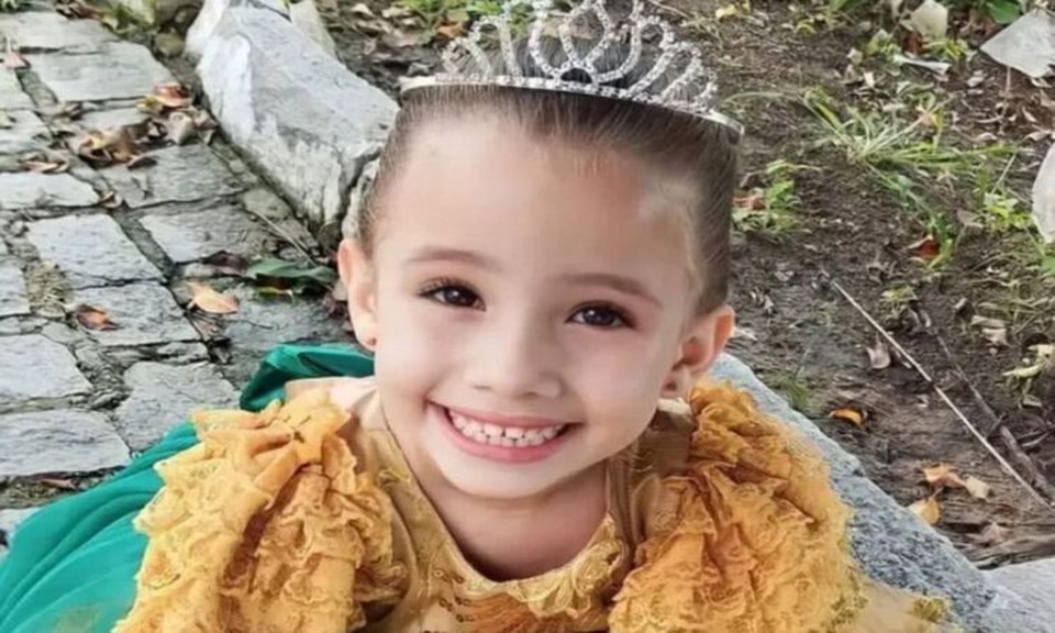 Lohanny Sophia dos Santos, 6, chegou a ser socorrida para o Hospital da Restaurao, no Derby, rea central do Recife, mas faleceu neste domingo (22) (Foto: Reproduo)