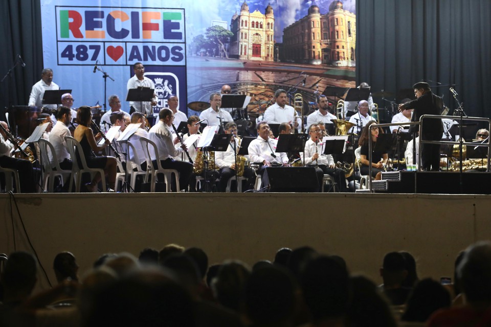 Banda Sinfnica se apresentou no Dona Lindu  (Foto: Prefeitura do Recife )