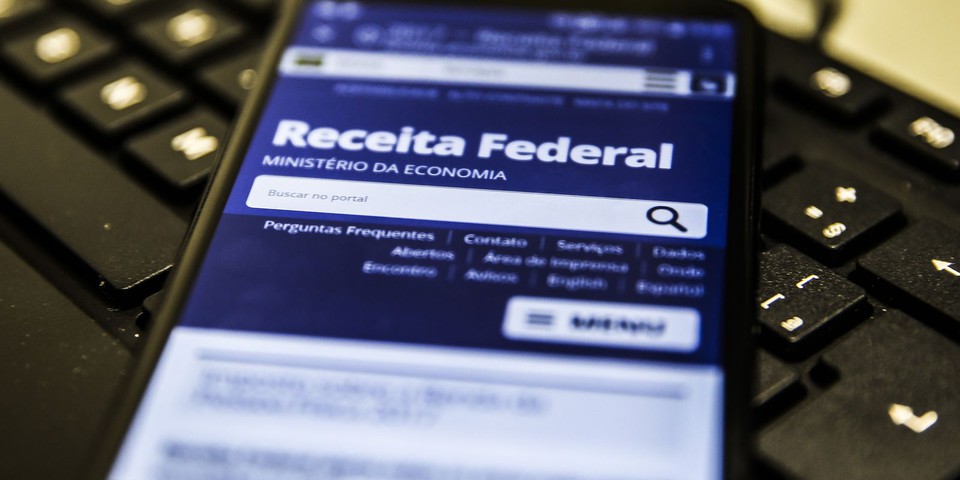 A ampliação na faixa de isenção muda a base de cálculo  (Crédito: Marcelo Casall Jr / Agência Brasil)