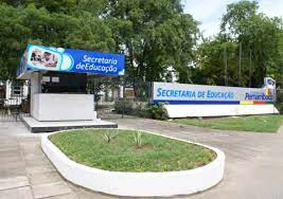 Secretaria de Educao de Pernambuco fica no Recife  (Foto: Arquivo)