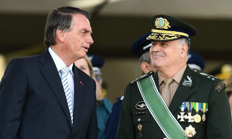 
Ex-presidente Jair Bolsonaro ordenou ao general Freire Gomes que acampamentos no fossem dissolvidos (foto: EVARISTO SA / AFP)