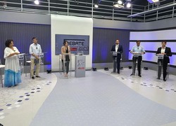 Debate entre candidatos do Recife teve propostas, crticas ao PSB e polmica das creches (Blog Dantas Barreto)