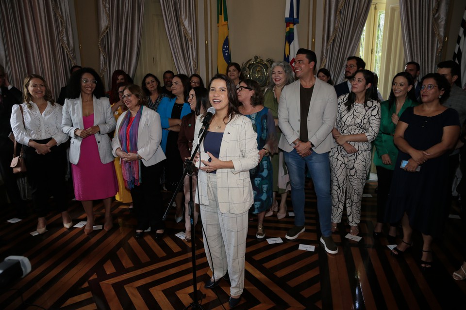 A governadora Raquel Lyra ressaltou a chegada dos novos equipamentos no Estado  (Foto: Rafael Vieira/DP)