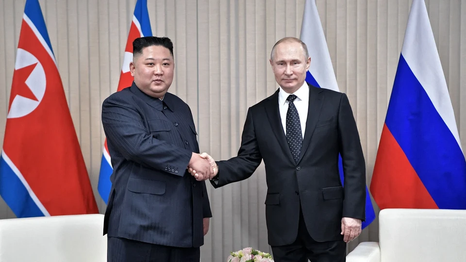 Presidente da Rssia, Vladimir Putin e o 

O lder norte-coreano Kim Jong Un e o presidente russo, Vladimir Putin
 (foto: Alexey Nikolsky/Sputnik/AFP via Getty Images)