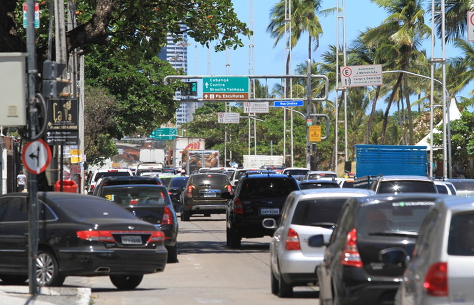 Feriado deve aumentar nmero de carros nas rodovias do interior (Foto: Arquivo/DP)