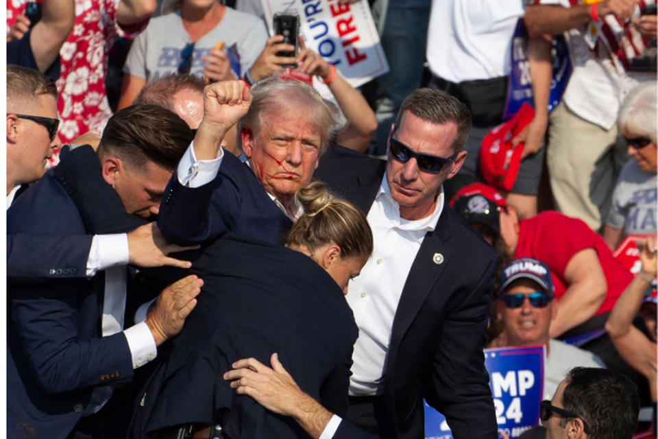 Nesta segunda-feira, Trump pode anunciar o nome de seu candidato a vice-presidente (Crdito: REBECCA DROKE / AFP)