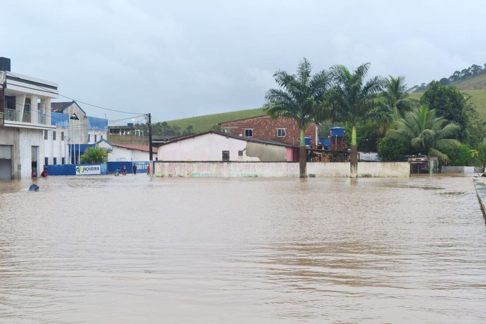 Ruo Pirangi atingiu cota de inundao  (Foto: Arquivo)