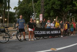 Os manifestante se reuniram nesta sexta (26), no bairro de Santo Antnio, no Centro do Recife 