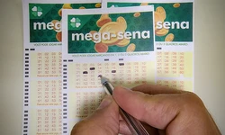 Mega-Sena acumula e prmio vai a R$ 127 milhes (foto: Rafa Neddermeyer/Agncia Brasil/ARQUIVO)