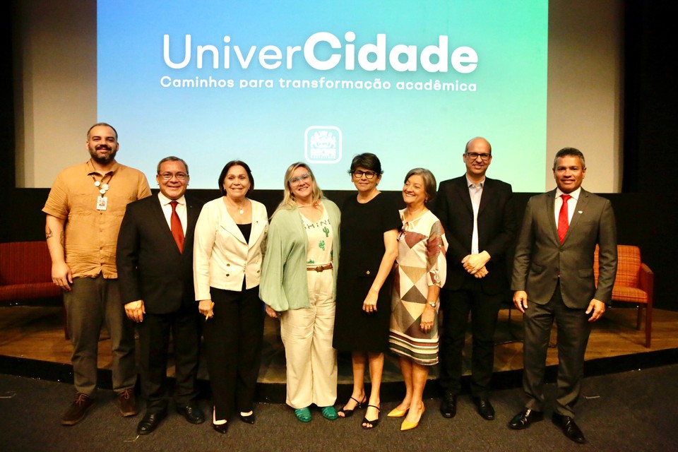 Evento de lanamento do programa aconteceu no Cinema do Porto Digital (foto: Heudes Rgis

)