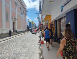 Dia de Finados: confira o abre e fecha do comrcio no Grande Recife (Foto: CDL)