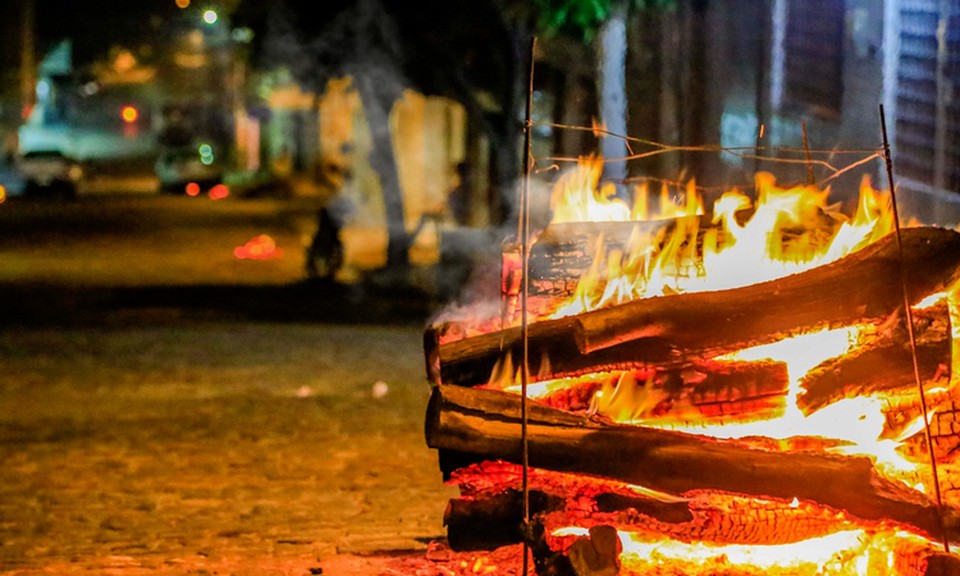 As consequncias atingem mais as crianas, gestantes, idosos e pessoas com comorbidades, por serem mais sensveis (Foto: Rafael Lima)