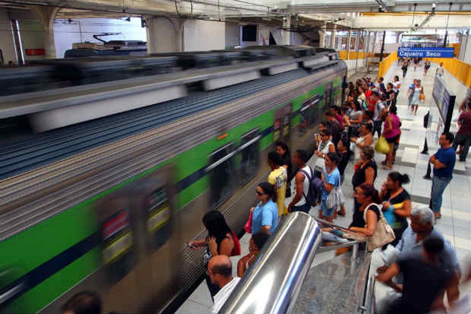 De acordo com a Companhia Brasileira de Trens Urbanos (CBTU), por causa do tumulto causado pelo assaltante, o segurana terceirizado deu um tiro para cima que no atingiu ningum (Foto: Divulgao)