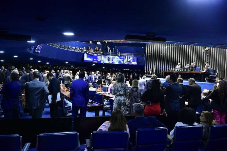 

A votao no Senado ocorreu na noite desta quarta-feira (22/11) (foto: Waldemir Barreto/Agncia Senado)