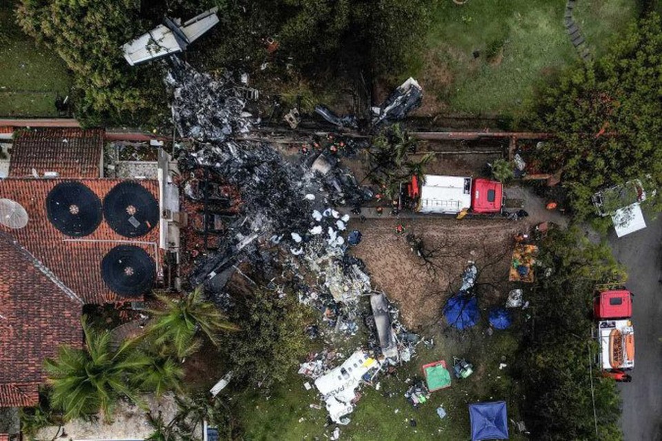 
Foto mostra viso area da queda do avio de Vinhedo, que caiu nessa sexta-feira (09/08)  (foto: Nelson Almeida/AFP)