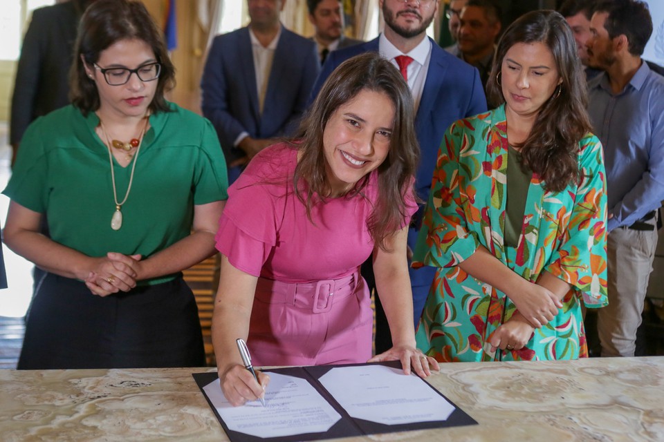 Govrnadora Raquel Lyra lanou plano para a caatinga  (Foto: Rafael Vieira/DP)