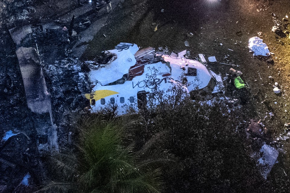 Queda de avio em Vinhedo deixou 62 pessoas mortas (foto: MIGUEL SCHINCARIOL / AFP)