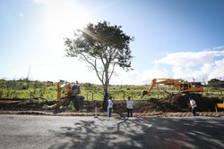 Obras da APE-104, que est sendo restaurada e duplicada, so vistoriadas pelo Governo (Foto: Divulgao)