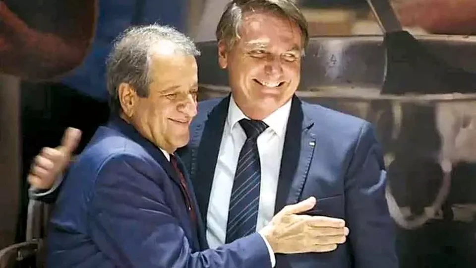Valdemar Costa Neto e Bolsonaro (foto: Reproduo/Youtube )