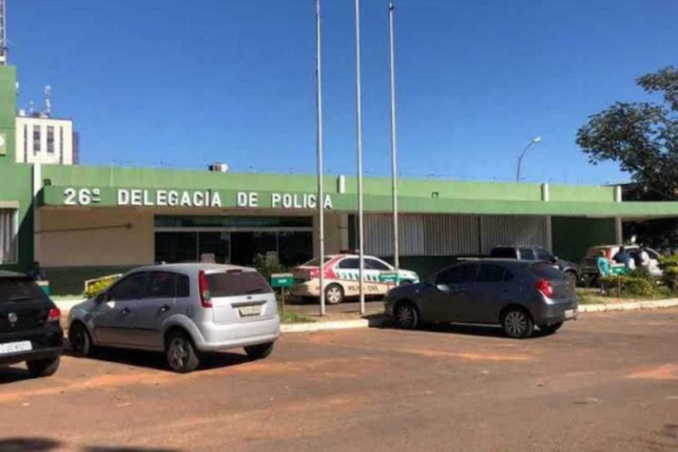 De acordo com a apurao policial conduzida pela 26 Delegacia de Polcia (Samambaia Norte), o pastor agia sempre sob a ameaa de morte de algum parente prximo  (Crdito: PCDF/Divulgao)