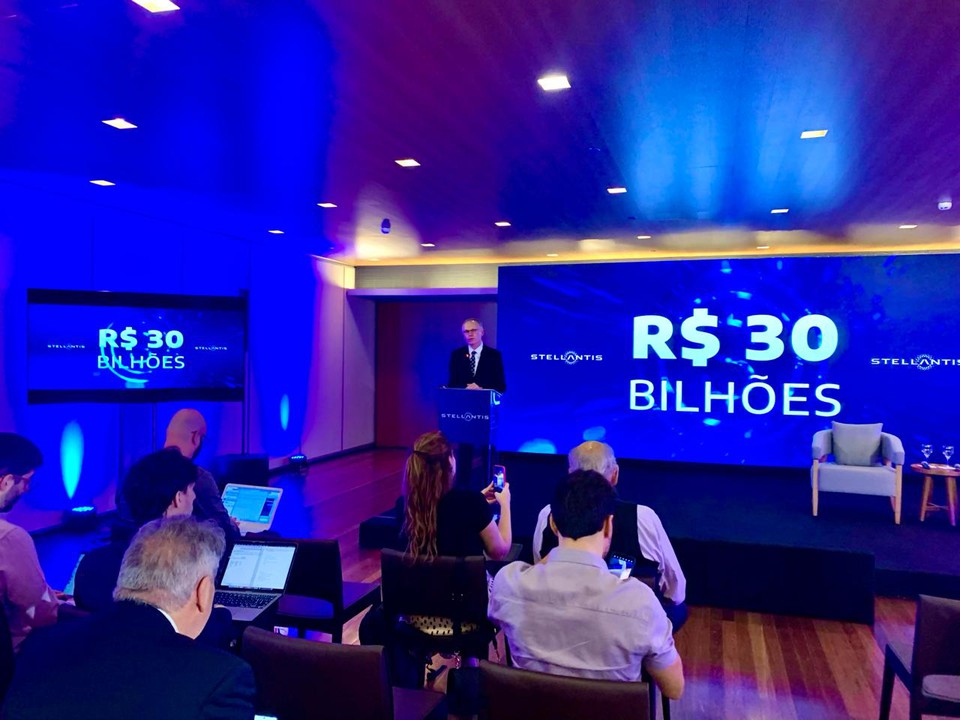 CEO Global da Stellantis, Carlos Tavares, afirma que investimento  o maior da indstria automotiva no Brasil (Pedro Ivo Bernardes)