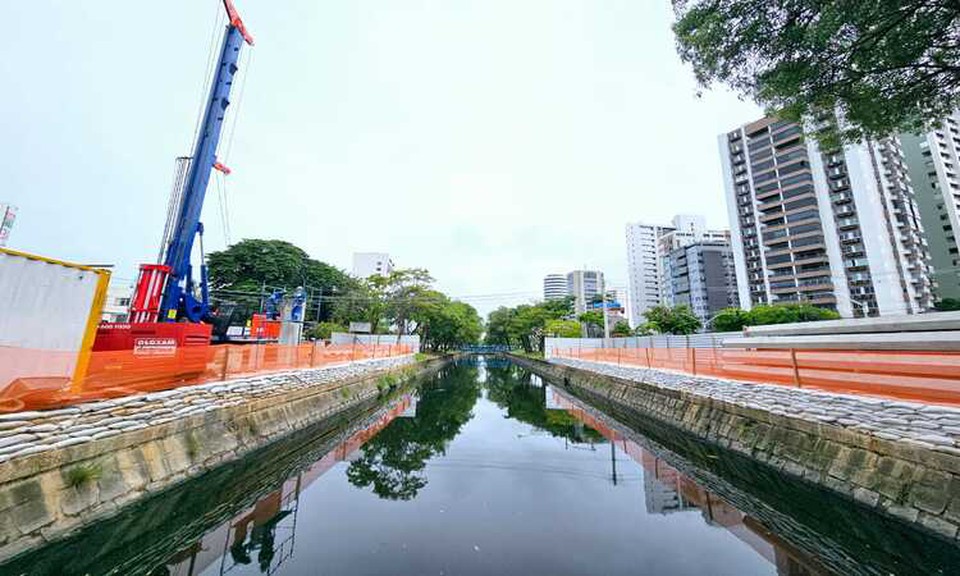 O objetivo da interveno, que ser feita em parceria com o Shopping Tacaruna,  reduzir o trfego de veculos na Avenida Rui Barbosa (Foto: Wagner Ramos/PCR)