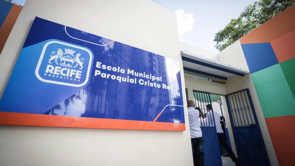 A presena de psiclogos em escolas pblicas  uma obrigao legal (Foto: Rodolfo Loepert/PCR)