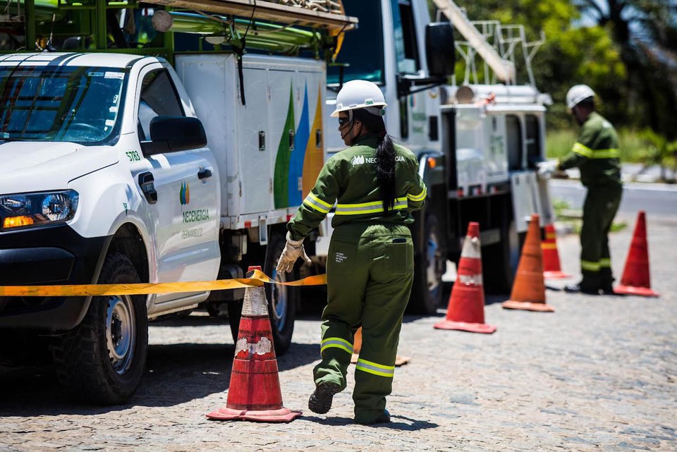 Esquema especial foi montado para assegurar energia nas eleies  (Foto: Neoenergia Pernambuco )