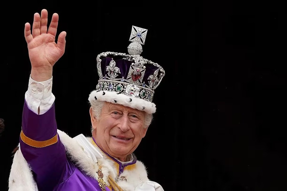 Rei Charles III (foto: Stefan Rousseau / POOL / AFP)