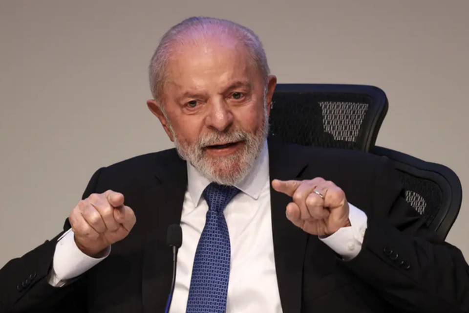 ''Esse cara tem que aceitar as regras desse pas. E se esse pas tomou uma deciso atravs da Suprema Corte, ele tem que acatar. Se vale para mim, vale para ele'', disse Lula  (Crdito: EBC)