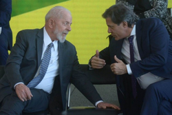 Haddad e Lula se renem para bater o martelo sobre corte de gastos (Crdito: Ed Alves/CB/DA.Press)