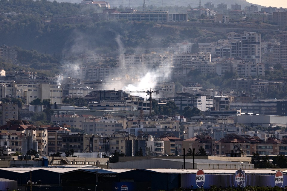 Bombardeios ocorreram nesta segunda-feira (28) (foto: FADEL SENNA / AFP)