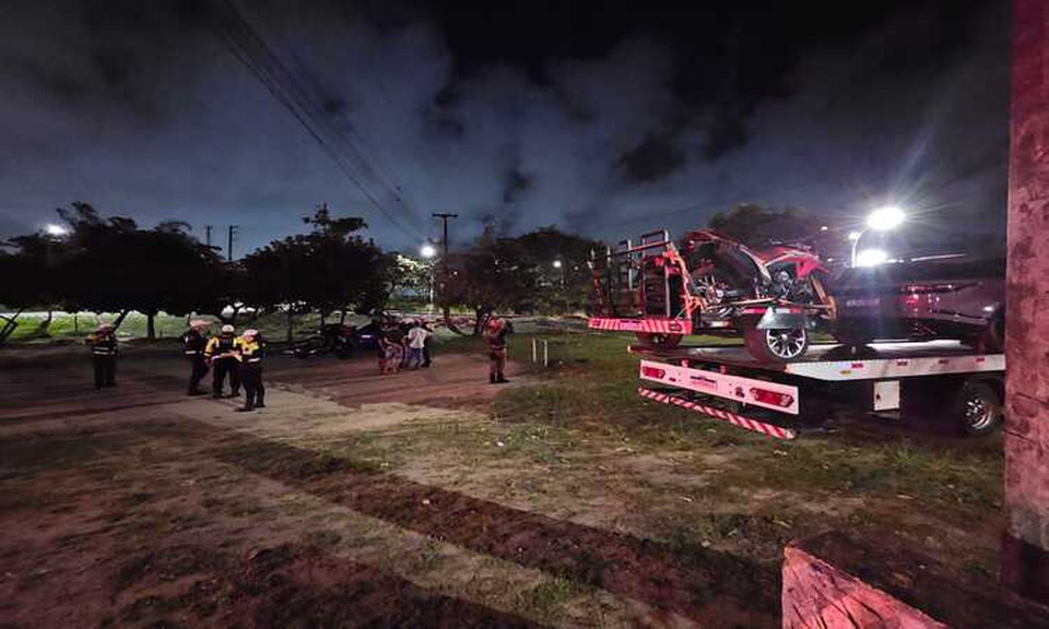 Segundo a PM, a ao foi realizada na Avenida Norte, na Macaxeira, em parceria com a Autarquia de Trnsito e Transporte Urbano (CTTU) (Foto: Divulgao/PMPE)