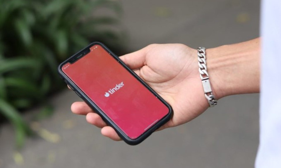 
Usurio pagou a assinatura do Tinder Boost, que impulsiona o perfil em determinado perodo de tempo

 (foto: Unsplash)