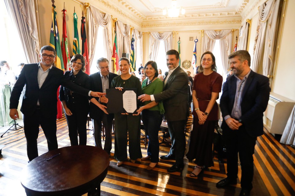 O acordo foi assinado nesta quarta-feira (3) pela governadora Raquel Lyra (Foto: Hesodo Ges/ Secom)