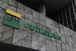 Petrobras reverte prejuzo e alcana lucro de R$ 32,6 bi no 3 trimestre (Crdito: EBC)