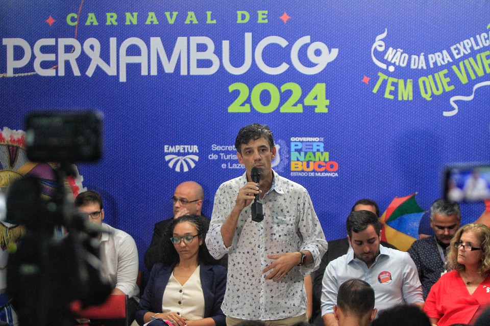 Governo de Pernambuco anunciou detalhes do Carnaval 2024 (Foto: Rmulo Chico/ Esp DP Foto)