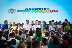 Governo anuncia aes de infraestrutura, abastecimento hdrico e educao no Agreste (Fotos: Janana Pepeu e Bruna Costa/ Secom)